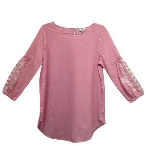 Crown & Ivy Pink Pinstripe Sz XS Boho Cottagecore Lace Detail Tunic Blouse